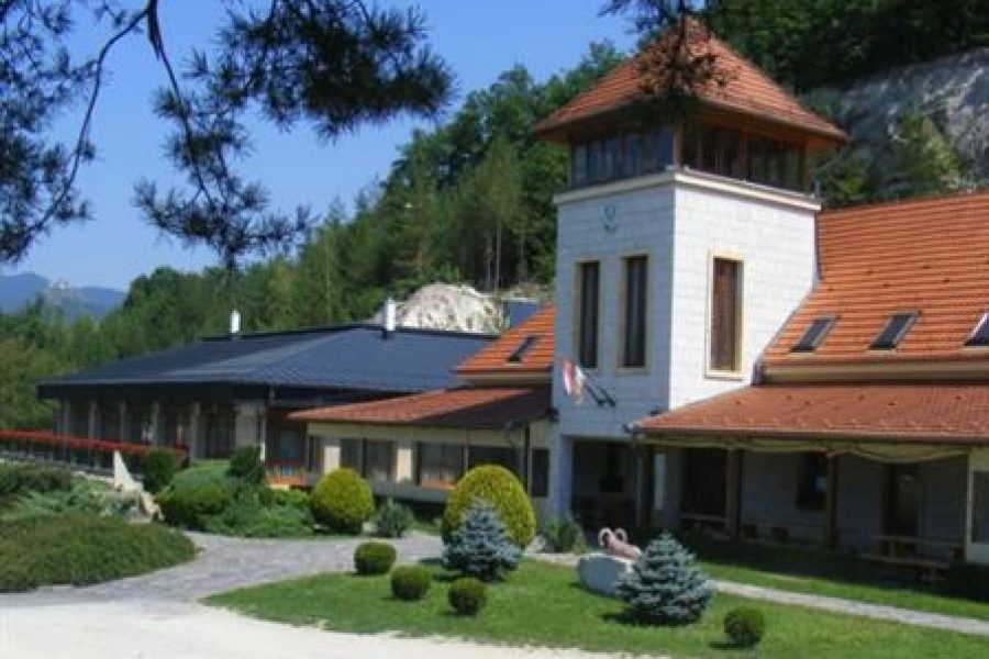 9525-ös panzió Füzérkomlós