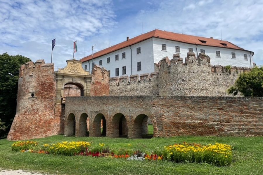 Siklósi Vár – Történelmi élmények a várfalak között