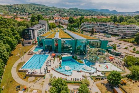 Élményfürdő Esztergom